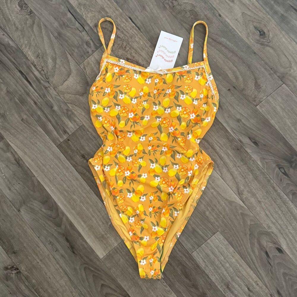 NWT Dippin’ Daisy’s Positano Lemon Print One Piece Swimsuit XS
